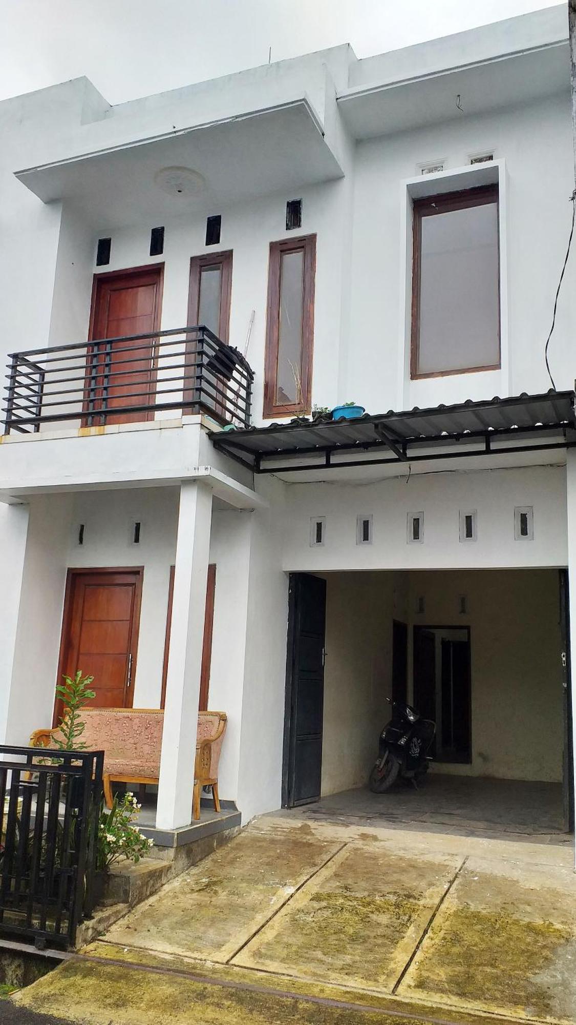 Ganendra Syari'Ah Guesthouse Diyeng Ngoại thất bức ảnh